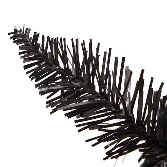 30" Black Fir Wreath